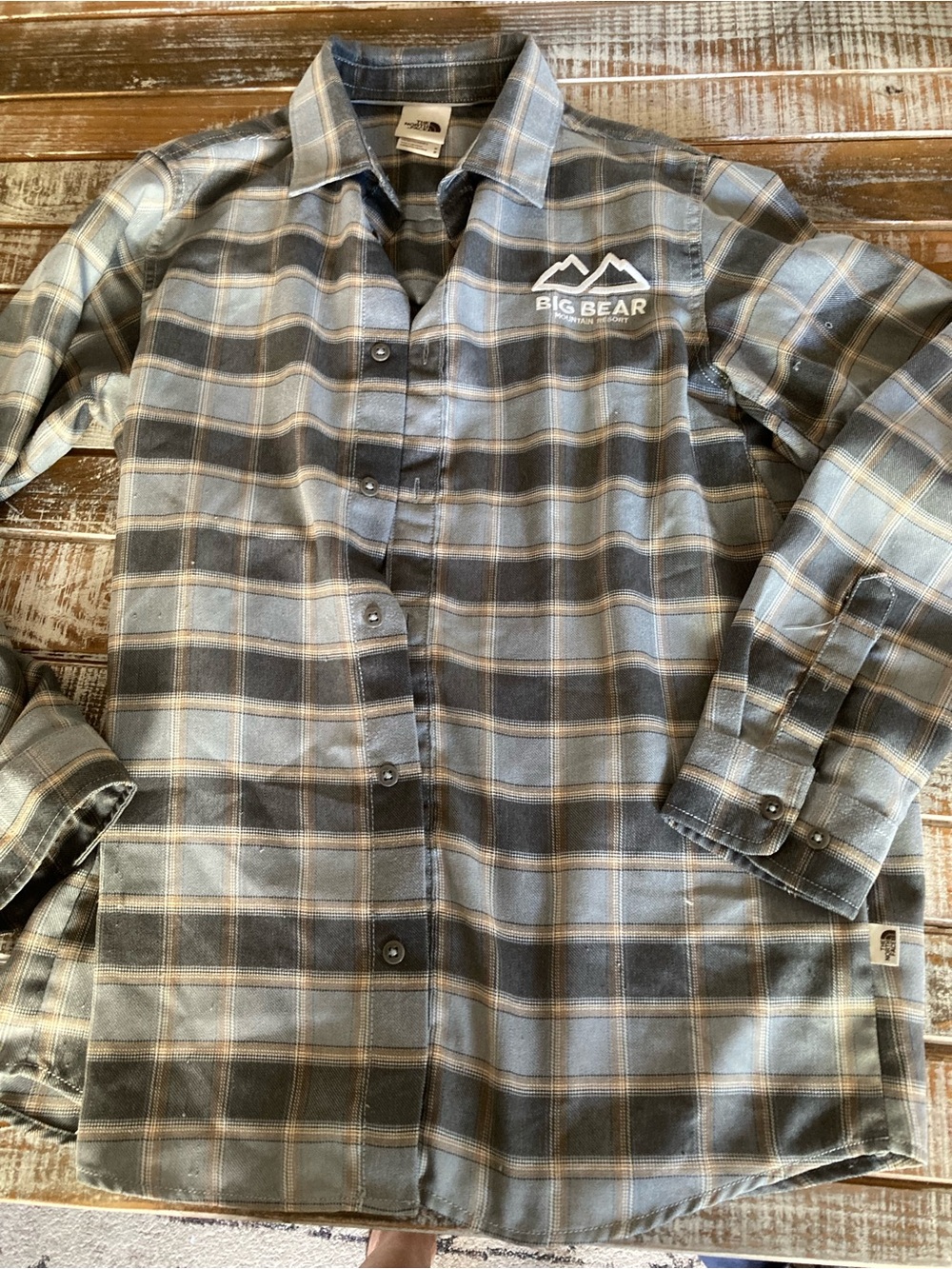 The North Face Men's Plaid Shirt Jacket in Gray and Blue